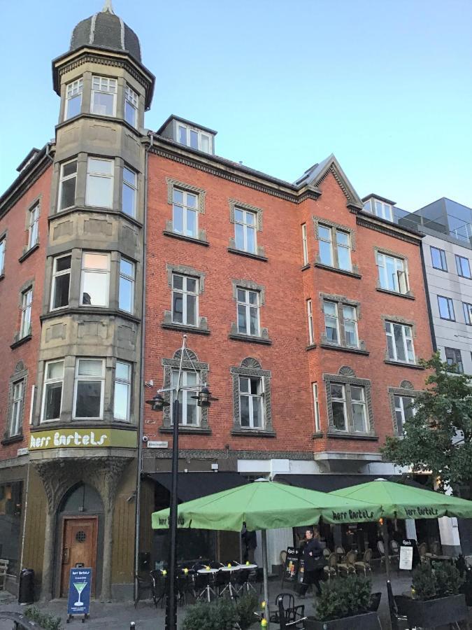 Hyggelig 2-Bedroom Apartment In The Center Of Århus Exterior foto